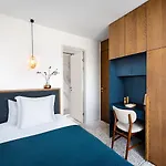 Baseplus-Shanghai Binjiang Serviced Apartment
